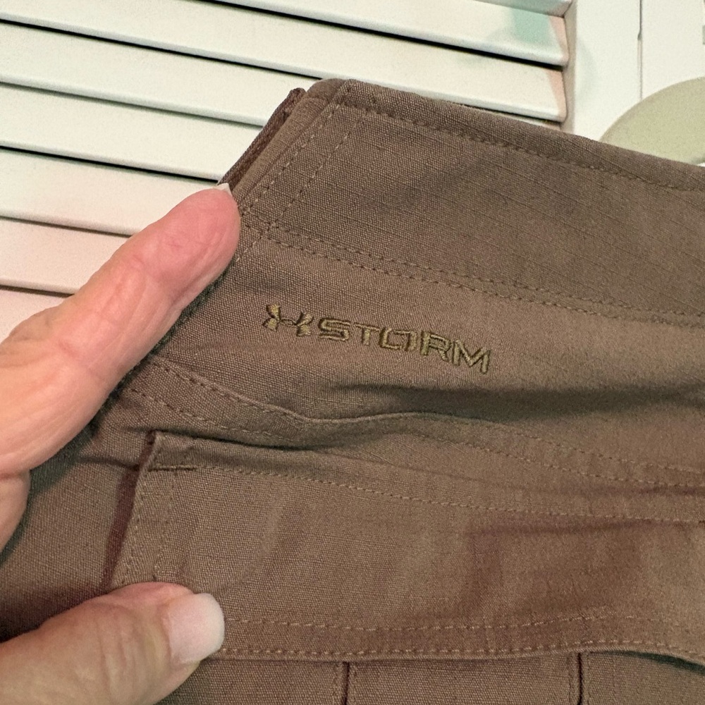 Under Armour Women’s Tactical Cargo Pants in Brown - Picture 4 of 5